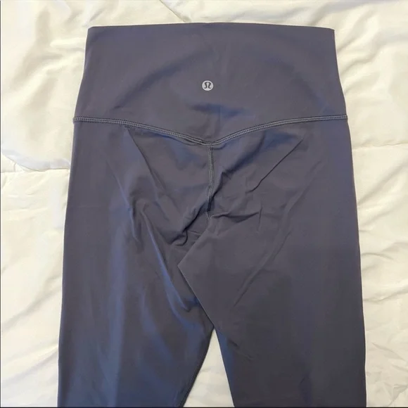 Lululemon Align 8 28” - Picture 2 of 2